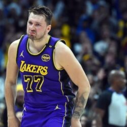 Jak druhá sezóna Luky Doncice s Lakers změní budoucnost týmu: předpověď Chandlera Parsonse
